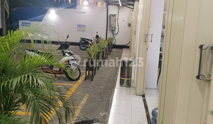 RUKO + USAHA BERSERTA INDOMARET DI PERUMAHAN PONDOK TJANDRA, LOKASI STRATEGIS DEKAT JUANDA