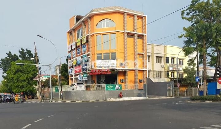 RUKO 3 LT JEJER COCOK BUAT USAHA DI JL ARJUNO SURABAYA RUKO 3 LT JEJER COCOK BUAT USAHA DI JL ARJUNO SURABAYA