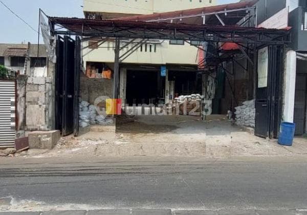 RUKO 3 Lantai pinggir jalan ramai lokasi strategis di Duri Kepa Jakarta Barat