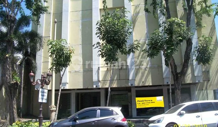 4-Storey Building, Strategic Location in the City Center, Suitable for Offices, Showrooms, Hotels, Clinics, etc. - LIA - 4-Storey Building, Strategic Location in the City Center, Suitable for Offices, Showrooms, Hotels, Clinics, etc. - LIA -