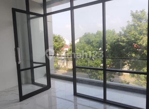 Ruko Hook Lokasi Strategis di Sunter