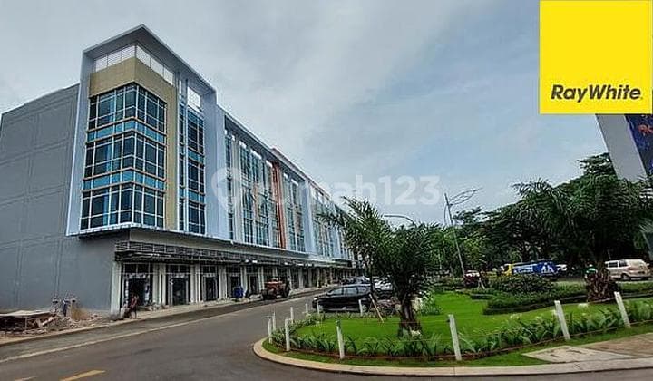 Ruko Sapphire Summarecon Bekasi, 4 Floors in Front of the Mall. LAST UNIT!