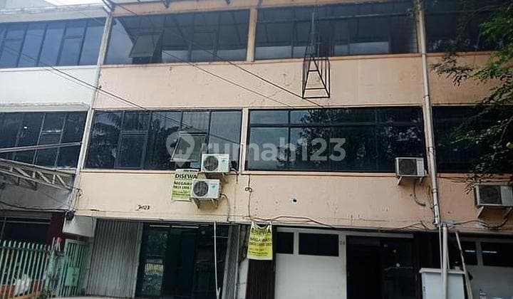 For Rent Shop House in Green Garden, West Jakarta