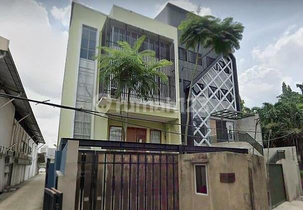 Office Building on Jl Srengseng Raya