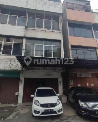Ruko cepat 4 lantai Siap pakai Baru di cempaka putih, Jakarta pusat