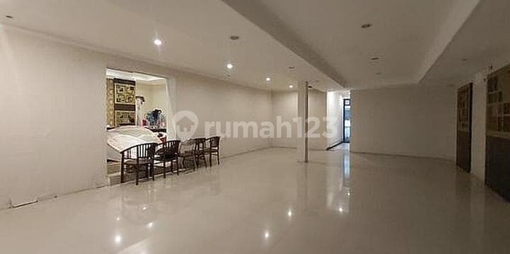 Ruang Usaha Cocok Untuk Restaurant atau Cafe Di Sayap Cipaganti