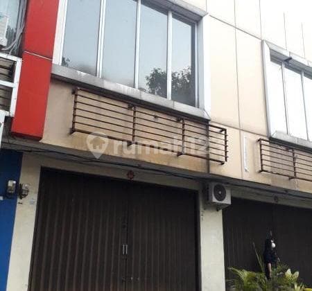 Dijual Ruko Grandwisata 2 lantai 100m dari pintu tol Tambun, parkir luas, keamanan 24 jam, Bisa Kpr, cocok untuk kantor, kuliner, Gym Grandwisata Bekasi