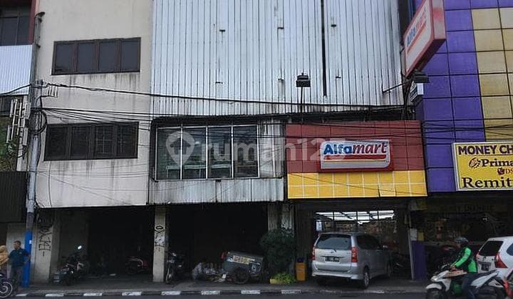 Twin Shophouse 2, in Gajah Mada West Jakarta