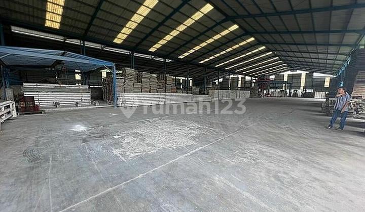 Factory in Tigaraksa Tangerang Millennium Industrial Estate