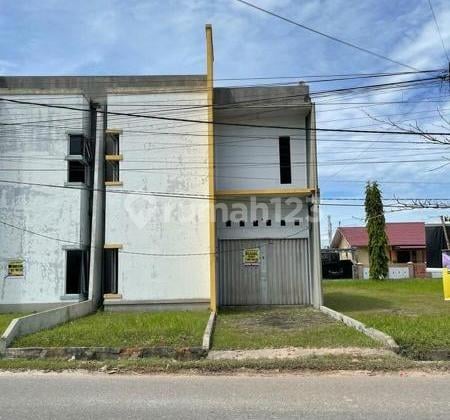 For Sale 2-Story Commercial Building on Limbat Soekarno Hatta Street, Pekanbaru