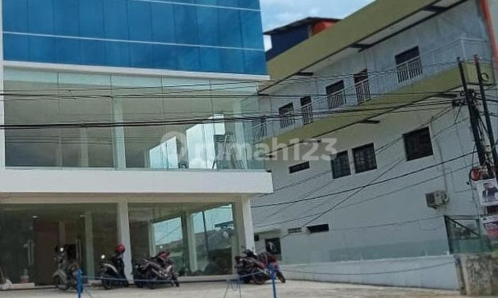 Ruko Gandeng, Baru, 3,5lantai + Basement, Lokasi Strategis