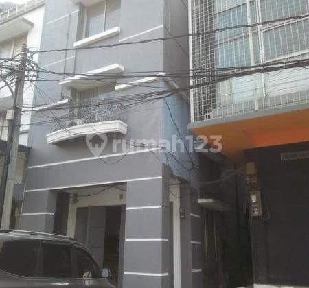 fast 3-story shop house