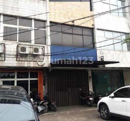 Disewakan Ruko 3 lantai di Pondok Pinang, Kebayoran