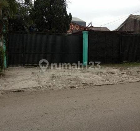 Gudang Masuk 20 Ft Di Raya Tapos Cibinong