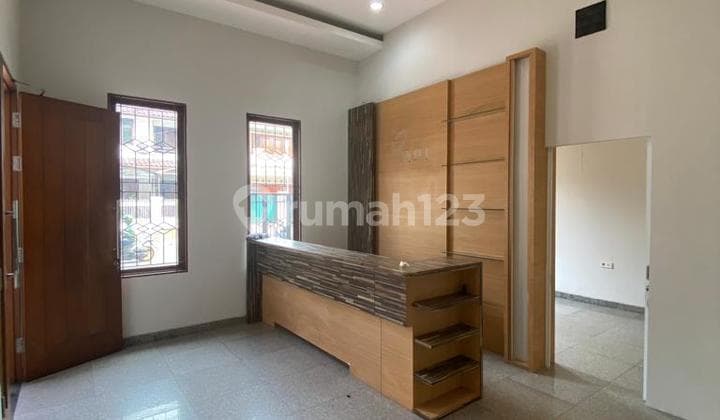 Disewakan Rumah Komersil Kebayoran Baru Cocok Untuk Kantor Atau Klinik Kecantikan