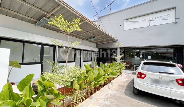 Ruang Usaha Di Lokasi Strategis Di Jl Moh Kahfi Jagakarsa Jakarta Selatan