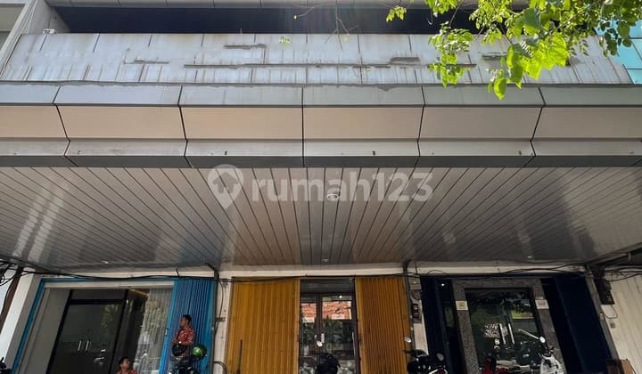Ruko Ngagel, Hadap Raya, Nol Jalan