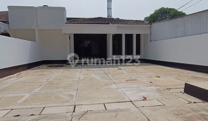 Rumah Untuk Gudang Dan Kantor Di Bandung Timur