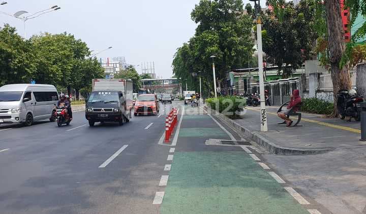 Cepat !! Gedung Kantor , Senen - Jakarta Pusat