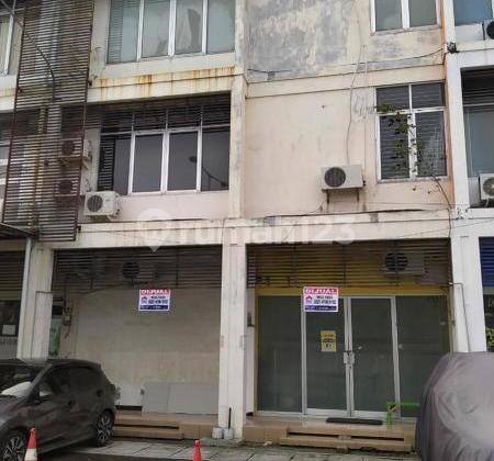 Ruko Strategis Dekat Pusat Perbelanjaan Hotel di Kalirungkut