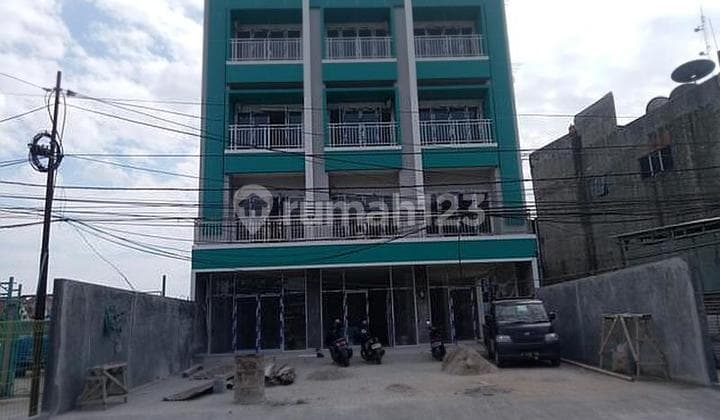 New Shop House in Pahlawan Revolusi, East Jakarta