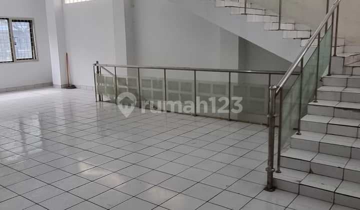 Ruko Siap Pakai DiJalan Karapitan Strategis