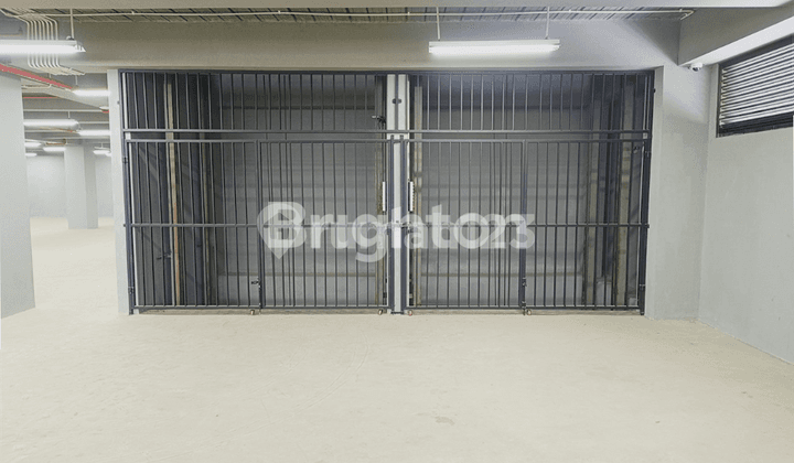 Gudang Studio Live an Online di Pluit Karang Karya