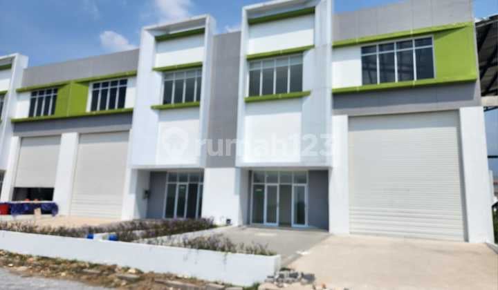 Gudang Baru Dekat Freeport Jiipe. Murah Dekat Pintu Tol