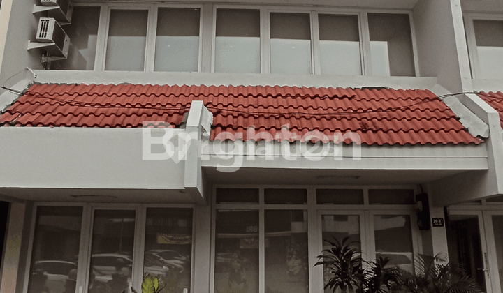 RUKO PONDOK INDAH PLAZA 2 LANTAI SEMI FURNISHED LOKASI STRATEGIS SIAP HUNI