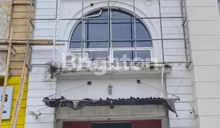 RUKO 3 LANTAI DI DEPOK