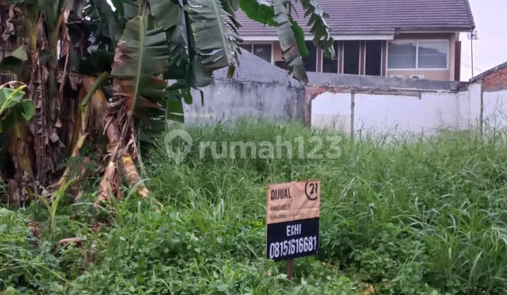 LAND IN PARAHYANGAN HOEK CLUSTER FOR QUICK SALE