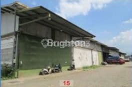 Gudang siap pakai di Gede Bage