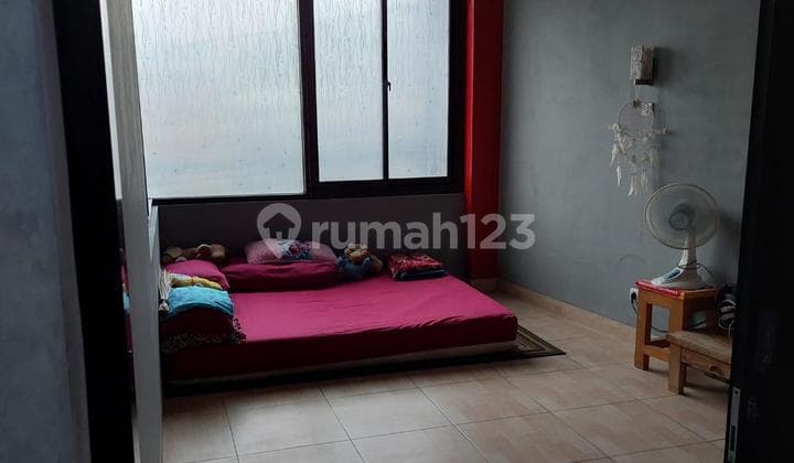 Ruko Siap Pakai Dan Bebas Banjir Di Ciracas Jakarta Timur S7166