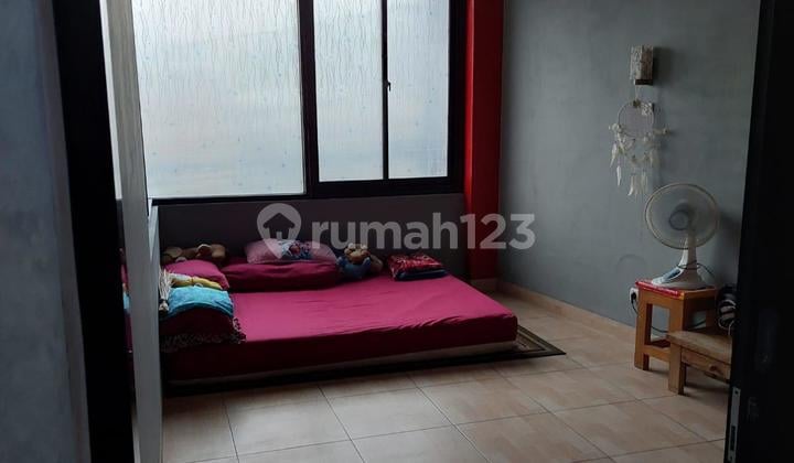 Ruko Siap Pakai Dan Bebas Banjir Di Ciracas Jakarta Timur S7166