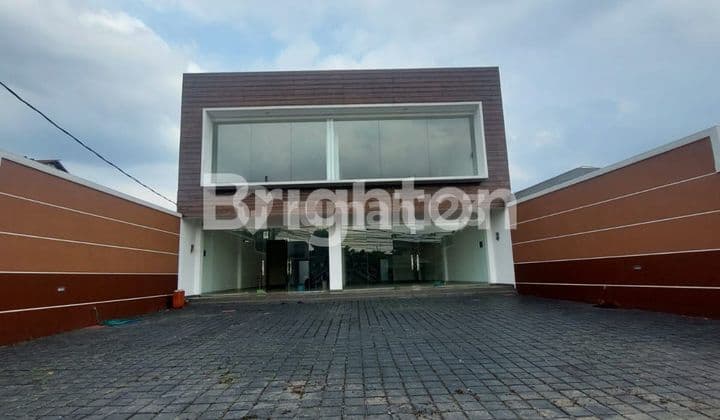 RUKO PREMIUM 2,5 LANTAI LETAK STRATEGIS DI JAKARTA SELATAN