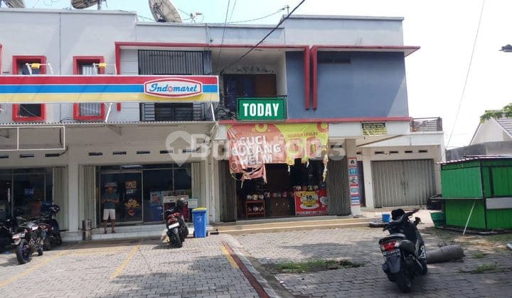 FAST SHOPHOUSE NEAR AIRPORT NEXT TO HIGHWAY AREA MAIN ROAD EMBARKATION