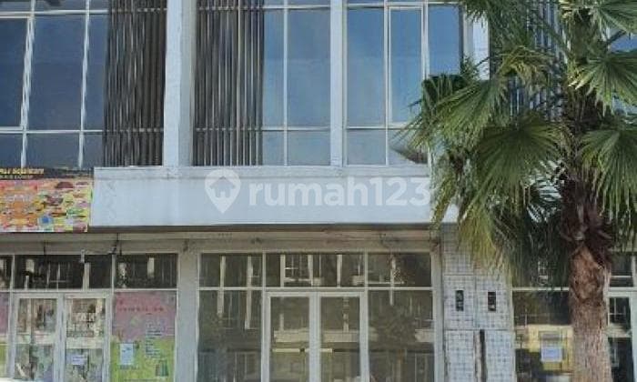 Ruko Siap Pakai di Northwest Boulevard