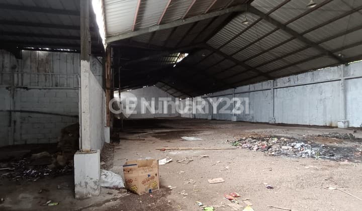 Gudang Bagus Di Jl Gubernur ka Tasikmalaya