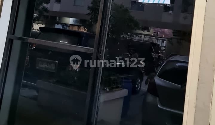 Kios Di Apartemen Gading Nias