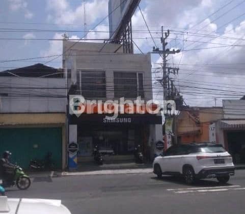 RUKO 3LT PINGGIR JALAN RAYA DEKAT KAMPUS UGM