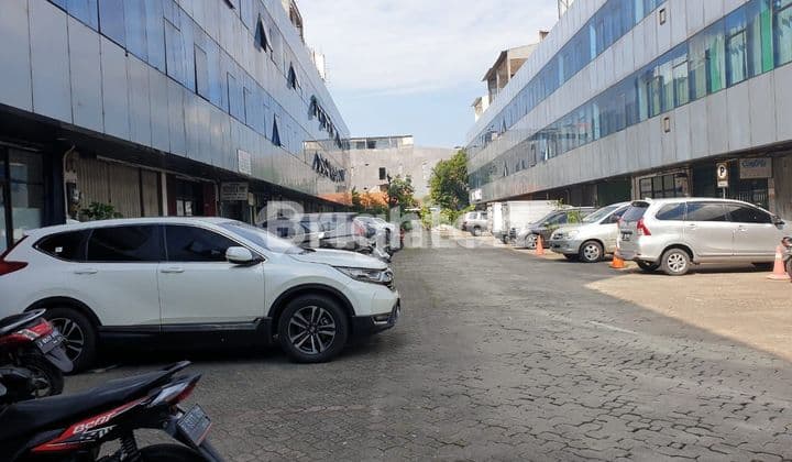 Ruko Strategis , di Komplek Perkantoran Ciputat