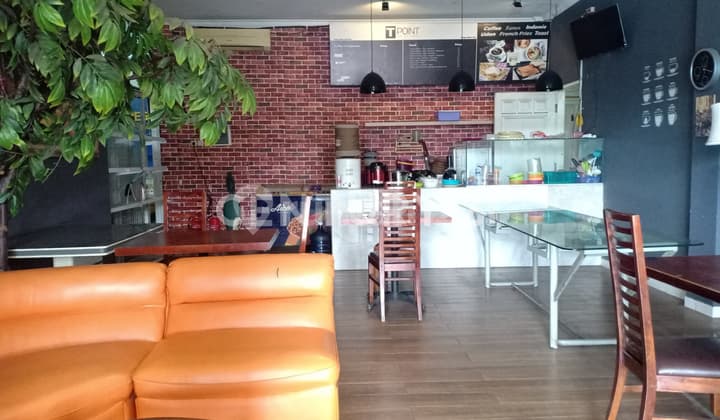 2-Story Connected Shop House, Strategic Location, Flood-Free, East Jakarta S7340