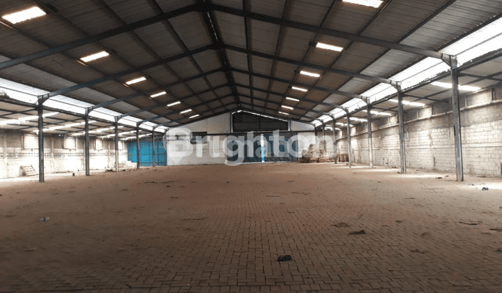 Ready-to-Use Warehouse in Margomulyo - Flood-Free Commercial Location