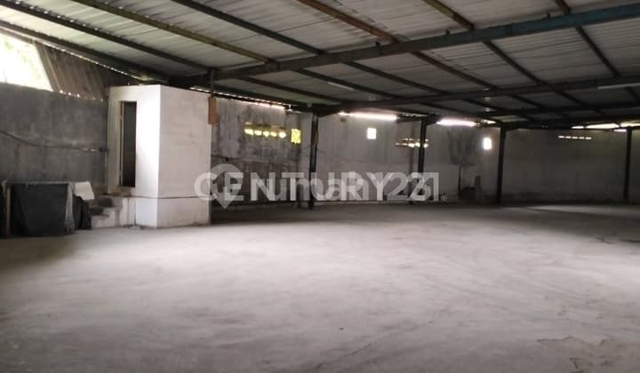 Gudang Strategis Siap Pakai Area M.Toha Dekat Tol