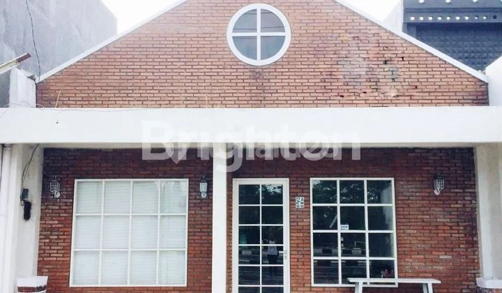 Kantor & Gudang Strategis Ring Road Utara Akses 2 Jalan