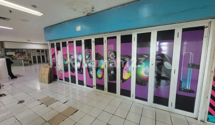 Kios Mangga Dua, Luas 24,38m2