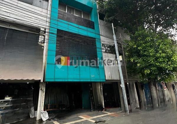 3-Story Ready-to-Use Ruko in Harmoni, Central Jakarta