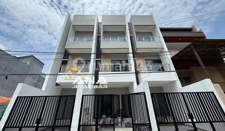 ANA RUKO BARU 4.33X20M² DI KAVLING POLRI JELAMBAR