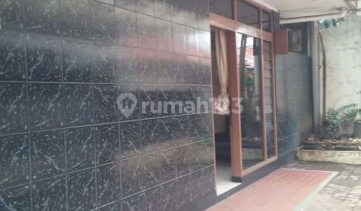 Dijual rumah murah , sayap jln Rama ,, pusat kuliner