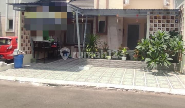 Di rumah bagus rapi di suvarna